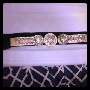 selling a beautiful 90s belt